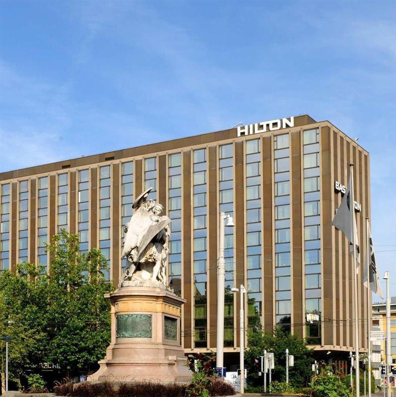 Hilton Basel Hotel Bagian luar foto